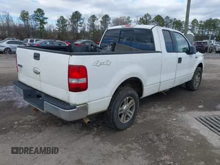 2006 Ford F-150 STX with VIN 1FTRX14W16NA34273, listed as a IAAI auction lot 41732061 with 1 mi miles. Bid and sale history available at carsss.com. Image 4.