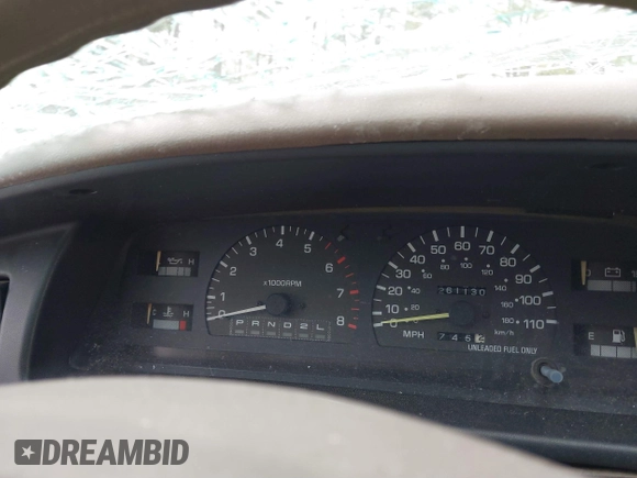 1995 Toyota T100 z VIN JT4VD11E8S0006805, wystawiony jako IAAI lot #41867368 z przebiegiem 261 130 mil mil oraz . Historia ofert i sprzedaży dostępna na DreamBid. Obrazek 7.