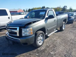 2011 Chevrolet Silverado 1500 LT with VIN 1GCNKSE09BF188909, listed as a IAAI auction lot 42027508 with 134,655 mi miles. Bid and sale history available at carsss.com. Image 2.