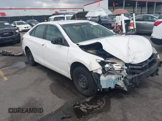 2017 Toyota Camry XLE с VIN 4T1BF1FK2HU711656, выставлен на аукционе IAAI как лот 42446789 с пробегом 220 916 миль миль и . История ставок и продаж доступна на DreamBid. Изображение 1.