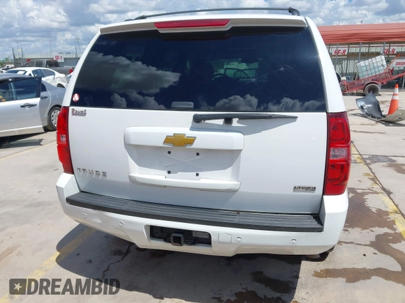 2010 Chevrolet Tahoe LT with VIN 1GNMCBE30AR196579, listed as a IAAI auction lot 42587023 with 226,517 mi miles and . Bid and sale history available at DreamBid. Image 16.