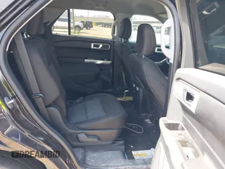 2022 Ford Explorer XLT z VIN 1FMSK7DH1NGA36852, wystawiony jako IAAI lot #41941093 z przebiegiem 40 623 mil mil oraz . Historia ofert i sprzedaży dostępna na DreamBid. Obrazek 8.