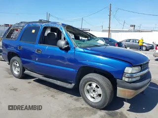 2002 Chevrolet Tahoe LS с VIN 1GNEC13T92R310839, выставлен на аукционе IAAI как лот 41711517 с пробегом Не указан миль и . История ставок и продаж доступна на DreamBid. Изображение 1.