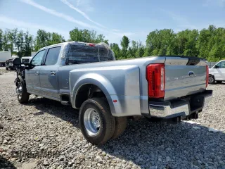 2022 Ford F-350 XL with VIN 1FT8W3DT9NEG30083, listed as a Copart auction lot 55561455 with 31,362 mi miles and Salvage Title. Bid and sale history available at DreamBid. Image 2.