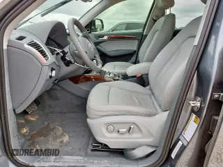 2017 Audi Q5 Premium Plus с VIN WA1L2AFPXHA094146, выставлен на аукционе Copart как лот 60599065 с пробегом 21 935 миль миль и Списание • Salvage title. История ставок и продаж доступна на DreamBid. Изображение 7.