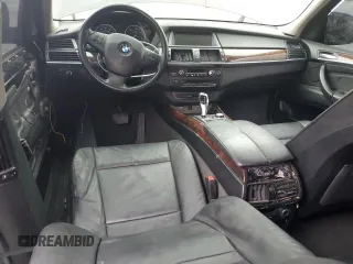 2011 BMW X5 35d z VIN 5UXZW0C58BL655830, wystawiony jako Copart lot #60874685 z przebiegiem Nie podano mil oraz Czysty tytuł • Clean title. Historia ofert i sprzedaży dostępna na DreamBid. Obrazek 8.