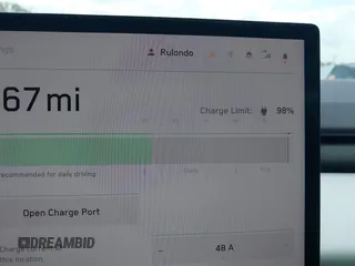 2024 Tesla Cybertruck z VIN 7G2CEHED8RA019428, wystawiony jako IAAI lot #41918480 z przebiegiem 22 762 mil mil oraz . Historia ofert i sprzedaży dostępna na DreamBid. Obrazek 17.