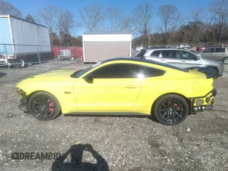 2021 Ford Mustang GT z VIN 1FA6P8CF3M5147061, wystawiony jako IAAI lot #41588962 z przebiegiem 39 201 mil mil oraz . Historia ofert i sprzedaży dostępna na DreamBid. Obrazek 15.