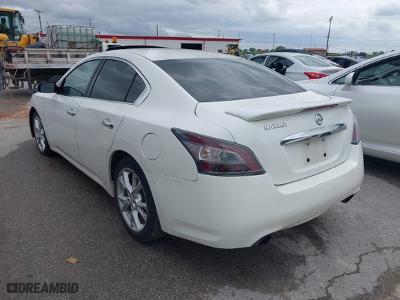 2012 Nissan Maxima 3.5 S with VIN 1N4AA5AP8CC805828, listed as a IAAI auction lot 41917069 with 172,865 mi miles. Bid and sale history available at carsss.com. Image 3.