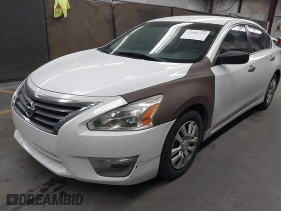 2013 Nissan Altima SV with VIN 1N4AL3AP7DN542302, listed as a IAAI auction lot 42016752 with 161,493 mi miles and . Bid and sale history available at carsss.com. Image 18.
