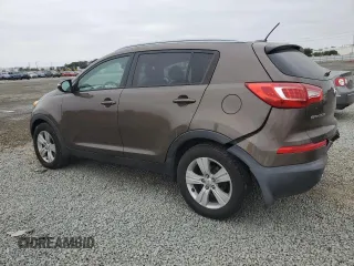 2013 Kia Sportage LX with VIN KNDPB3A20D7511165, listed as a Copart auction lot 52822635 with 190,219 mi miles and Salvage Title. Bid and sale history available at carsss.com. Image 2.