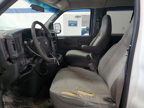 2009 Chevrolet Express Passenger with VIN 1GAHG39K091164479, listed as a Copart auction lot 51215085 with 155,435 mi miles and Salvage Title. Bid and sale history available at carsss.com. Image 7.