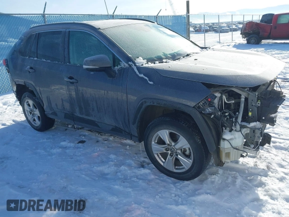 2021 Toyota RAV4 XLE with VIN 2T3P1RFV0MC244186, listed as a IAAI auction lot 41557771 with 33,205 mi miles and . Bid and sale history available at DreamBid. Image 1.