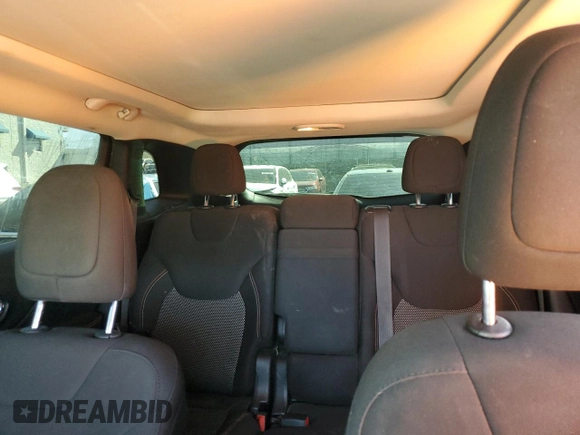 2017 Jeep Cherokee Latitude с VIN 1C4PJLCS3HW514430, выставлен на аукционе Copart как лот 50260275 с пробегом 120 021 миль миль и Списание • Salvage title. История ставок и продаж доступна на DreamBid. Изображение 10.
