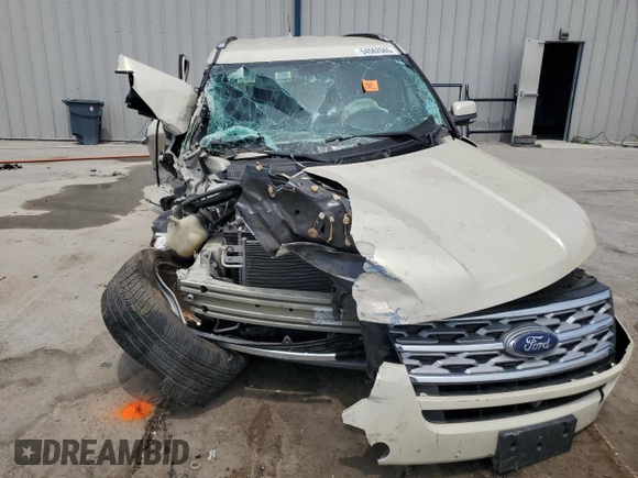 2018 Ford Explorer Limited with VIN 1FM5K8F88JGB86452, listed as a Copart auction lot 54562565 with Not Provided miles and Salvage Title. Bid and sale history available at carsss.com. Image 5.