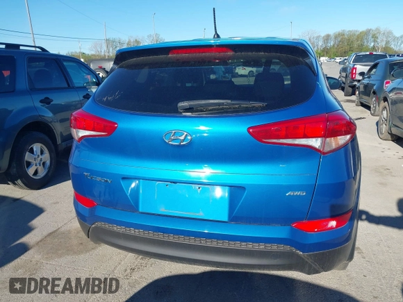 2018 Hyundai Tucson SE z VIN KM8J2CA40JU792495, wystawiony jako IAAI lot #42144647 z przebiegiem 62 769 mil mil oraz . Historia ofert i sprzedaży dostępna na DreamBid. Obrazek 16.
