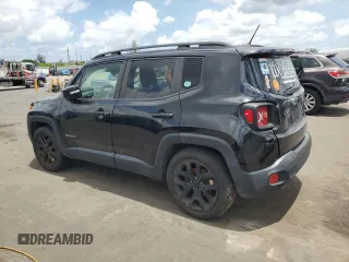 2017 Jeep Renegade Latitude z VIN ZACCJABB1HPF11687, wystawiony jako Copart lot #61674955 z przebiegiem 155 295 mil mil oraz Czysty tytuł • Clean title. Historia ofert i sprzedaży dostępna na DreamBid. Obrazek 2.