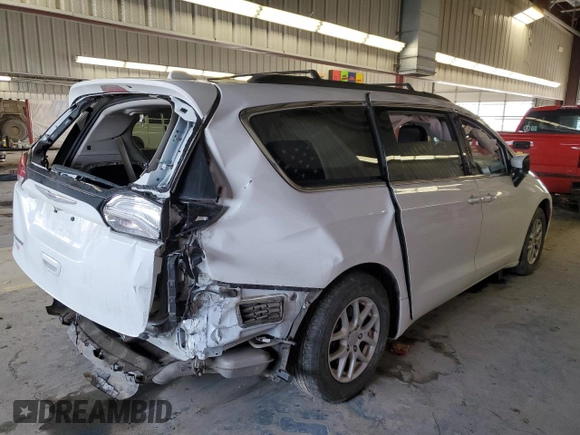 2020 Chrysler Voyager LXI with VIN 2C4RC1DG0LR268472, listed as a Copart auction lot 44815045 with 122,861 mi miles and Salvage Title. Bid and sale history available at carsss.com. Image 3.