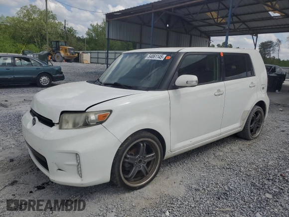 2013 Scion xB z VIN JTLZE4FE1DJ047657, wystawiony jako Copart lot #54061145 z przebiegiem Nie podano mil oraz Czysty tytuł • Clean title. Historia ofert i sprzedaży dostępna na DreamBid. Obrazek 1.