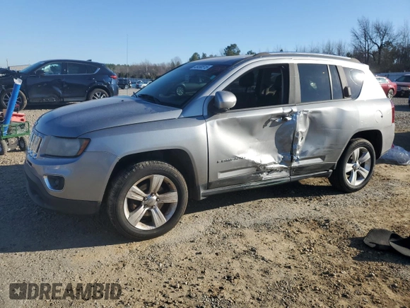 2015 Jeep Compass High Altitude Edition with VIN 1C4NJCEAXFD240910, listed as a Copart auction lot 48490515 with 153,248 mi miles and Clean Title. Bid and sale history available at carsss.com. Image 1.