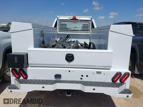 2024 Ford F-250 XL with VIN 1FTBF2BA5REE36108, listed as a IAAI auction lot 42106164 with 20,965 mi miles and . Bid and sale history available at DreamBid. Image 13.