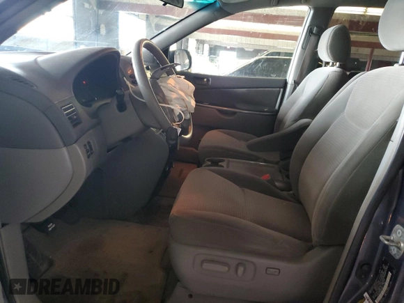 2006 Toyota Sienna CE with VIN 5TDZA23C36S485049, listed as a Copart auction lot 49549295 with 109,757 mi miles and Salvage Title. Bid and sale history available at carsss.com. Image 7.