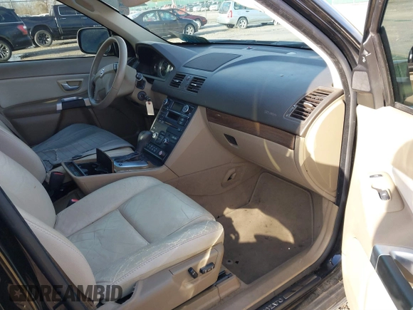 2011 Volvo XC90 I6 с VIN YV4952CY6B1578426, выставлен на аукционе IAAI как лот 41682870 с пробегом 203 012 миль миль и . История ставок и продаж доступна на DreamBid. Изображение 5.