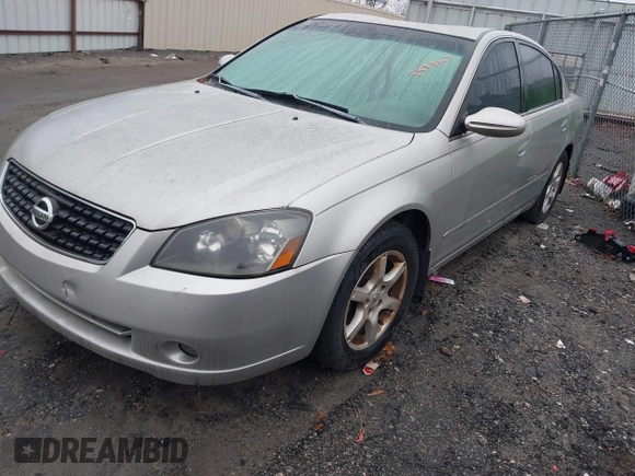 2006 Nissan Altima 2.5 with VIN 1N4AL11D86N397364, listed as a IAAI auction lot 41479049 with 125,887 mi miles. Bid and sale history available at carsss.com. Image 2.