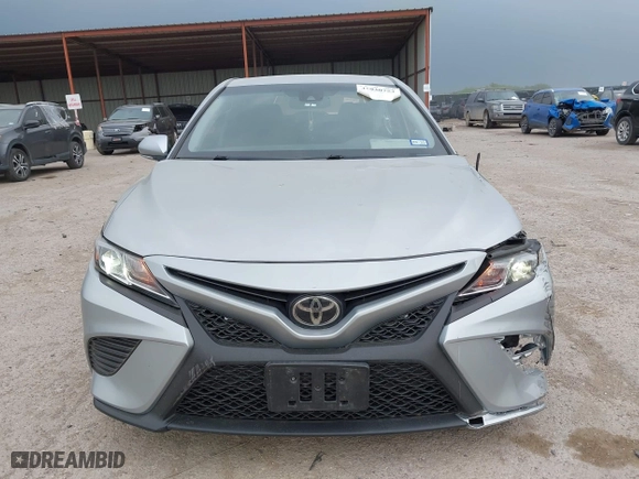 2018 Toyota Camry LE with VIN 4T1B11HK2JU079694, listed as a IAAI auction lot 41930753 with 171,984 mi miles. Bid and sale history available at carsss.com. Image 12.