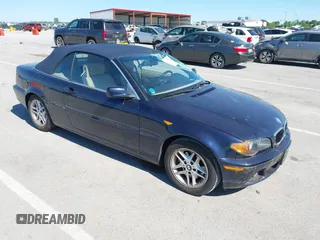 2004 BMW 3 Series 325Ci z VIN WBABW33494PL29393, wystawiony jako IAAI lot #42325220 z przebiegiem 107 488 mil mil oraz . Historia ofert i sprzedaży dostępna na DreamBid. Obrazek 1.