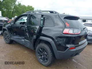 2022 Jeep Cherokee X z VIN 1C4PJMCX0ND552920, wystawiony jako IAAI lot #42436665 z przebiegiem 45 560 mil mil oraz . Historia ofert i sprzedaży dostępna na DreamBid. Obrazek 3.