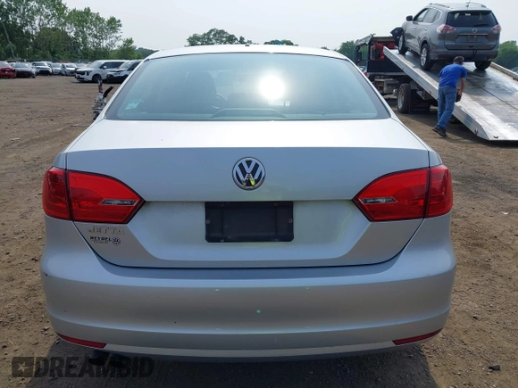 2013 Volkswagen Jetta S with VIN 3VW2K7AJ2DM368232, listed as a IAAI auction lot 42491608 with 80,823 mi miles and . Bid and sale history available at DreamBid. Image 16.
