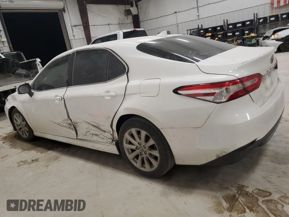 2020 Toyota Camry LE with VIN 4T1C11AK3LU957456, listed as a Copart auction lot 47795625 with 156,881 mi miles and Salvage Title. Bid and sale history available at DreamBid. Image 2.