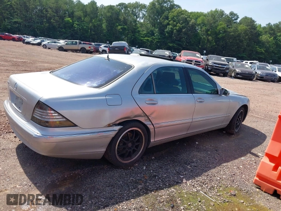 2002 Mercedes-Benz S 430 with VIN WDBNG70J32A225172, listed as a IAAI auction lot 42247387 with 224,780 mi miles and . Bid and sale history available at DreamBid. Image 6.
