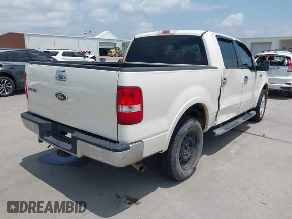 2008 Ford F-150 XLT с VIN 1FTPW12V98FA94593, выставлен на аукционе IAAI как лот 42402977 с пробегом 220 465 миль миль и . История ставок и продаж доступна на DreamBid. Изображение 4.