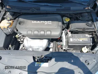 2016 Chrysler 200 Limited with VIN 1C3CCCAB6GN120215, listed as a IAAI auction lot 42084904 with 118,912 mi miles. Bid and sale history available at carsss.com. Image 10.