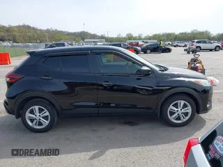 2024 Nissan Kicks S with VIN 3N1CP5BV4RL487138, listed as a IAAI auction lot 41910436 with 12,246 mi miles. Bid and sale history available at carsss.com. Image 13.