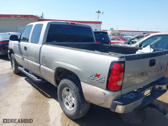 2004 Chevrolet Silverado 1500 Z71 with VIN 1GCEK19T74E359891, listed as a IAAI auction lot 41956127 with 189,058 mi miles. Bid and sale history available at carsss.com. Image 3.