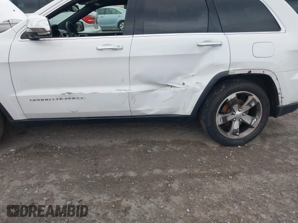 2016 Jeep Grand Cherokee Limited 75th Anniversary with VIN 1C4RJFBG2GC461856, listed as a IAAI auction lot 42038362 with 132,814 mi miles and . Bid and sale history available at DreamBid. Image 6.