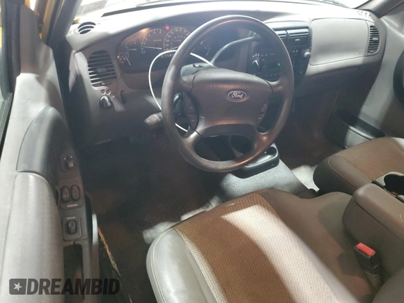 2001 Ford Ranger XL Fleet z VIN 1FTZR15E71PB60926, wystawiony jako Copart lot #56004275 z przebiegiem 175 461 mil mil oraz Szkoda całkowita • Salvage title. Historia ofert i sprzedaży dostępna na DreamBid. Obrazek 8.