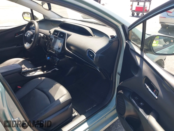 2016 Toyota Prius Four z VIN JTDKARFU0G3016597, wystawiony jako IAAI lot #42034214 z przebiegiem 125 799 mil mil oraz . Historia ofert i sprzedaży dostępna na DreamBid. Obrazek 5.