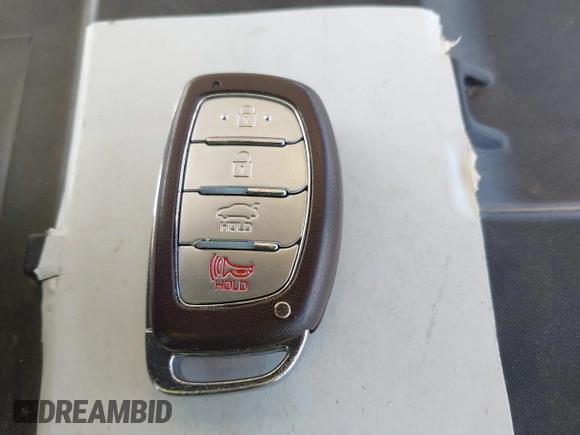 2017 Hyundai Sonata Limited with VIN KMHE34L38HA064461, listed as a IAAI auction lot 42160640 with 98,771 mi miles and . Bid and sale history available at DreamBid. Image 11.