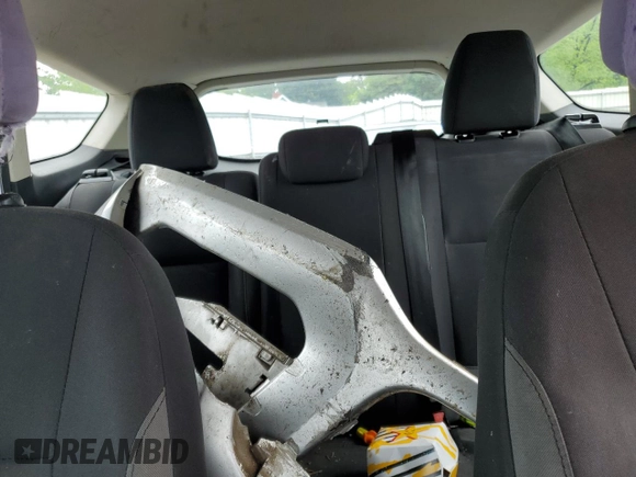 2014 Ford Escape S с VIN 1FMCU0F74EUA84146, выставлен на аукционе Copart как лот 54482035 с пробегом 249 494 миль миль и Списание • Salvage title. История ставок и продаж доступна на DreamBid. Изображение 10.
