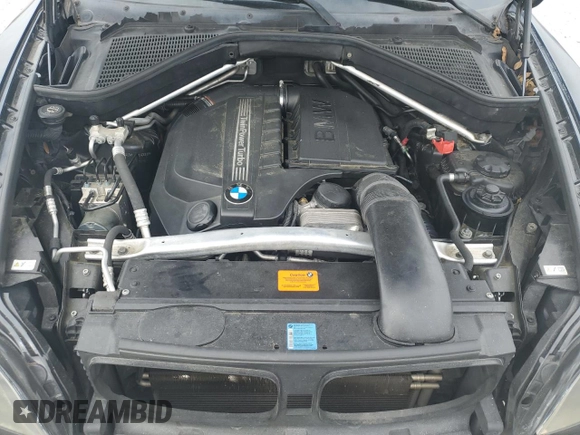 2011 BMW X5 35i z VIN 5UXZV4C55BL400837, wystawiony jako Copart lot #59639275 z przebiegiem 140 148 mil mil oraz Czysty tytuł • Clean title. Historia ofert i sprzedaży dostępna na DreamBid. Obrazek 12.