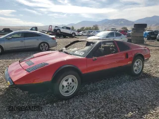 1985 Pontiac Fiero z VIN 1G2PG3790FP247927, wystawiony jako Copart lot #77378214 z przebiegiem Nie podano mil oraz Nie do naprawy. Historia ofert i sprzedaży dostępna na DreamBid. Obrazek 1.