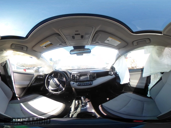 2018 Toyota RAV4 XLE with VIN JTMRFREV1JJ259705, listed as a IAAI auction lot 41779233 with 73,099 mi miles. Bid and sale history available at carsss.com. Image 18.