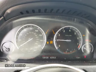 2017 BMW X5 xDrive35i z VIN 5UXKR0C34H0X80194, wystawiony jako Copart lot #57305325 z przebiegiem 129 125 mil mil oraz Szkoda całkowita • Salvage title. Historia ofert i sprzedaży dostępna na DreamBid. Obrazek 9.