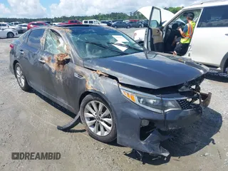 2018 Kia Optima LX z VIN 5XXGT4L35JG236923, wystawiony jako IAAI lot #42242665 z przebiegiem Nie podano mil oraz . Historia ofert i sprzedaży dostępna na DreamBid. Obrazek 1.