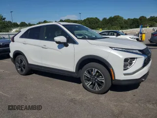 2024 Mitsubishi Eclipse Cross SE z VIN JA4ATWAAXRZ006915, wystawiony jako Copart lot #64937135 z przebiegiem 44 806 mil mil oraz Czysty tytuł • Clean title. Historia ofert i sprzedaży dostępna na DreamBid. Obrazek 4.