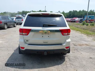 2011 Jeep Grand Cherokee Overland with VIN 1J4RR6GG3BC587857, listed as a IAAI auction lot 42879845 with 165,572 mi miles and . Bid and sale history available at DreamBid. Image 16.